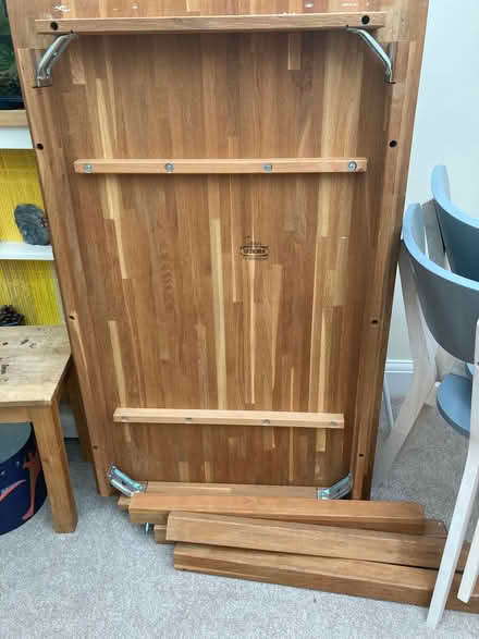 Photo of free A mix set of dining table, two chairs and a dining bench (Chelsfield BR6) #2