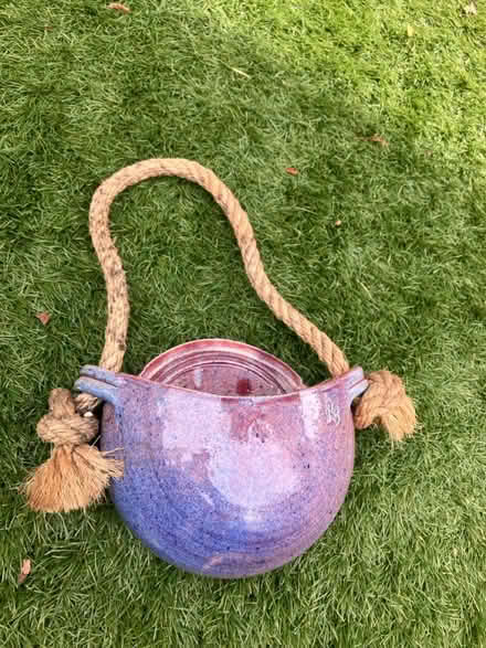 Photo of free Hanging pot (Waterways OX2) #1