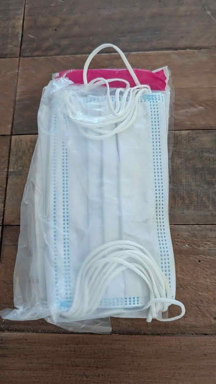 Photo of free Face masks (Wandsworth SW18) #1