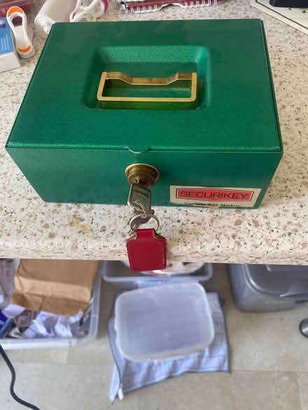 Photo of free Vintage small safe cash box and key (Combs Ford IP14) #1