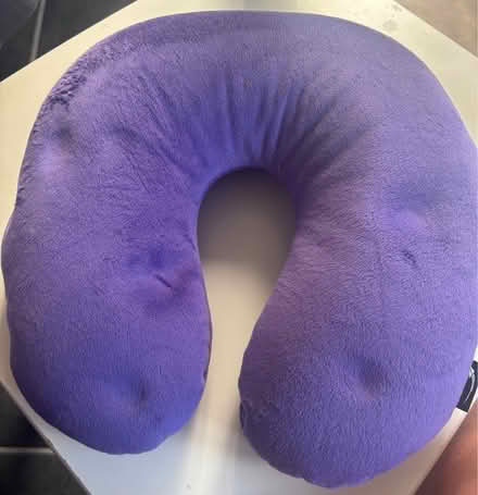 Photo of free Neck pillow (HP5 Chesham) #1