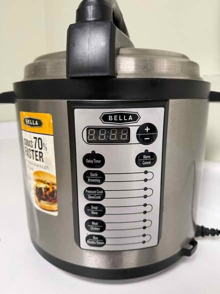 Photo of free Bella 6-Quart Pressure Cooker (1075 Valencia Avenue) #2