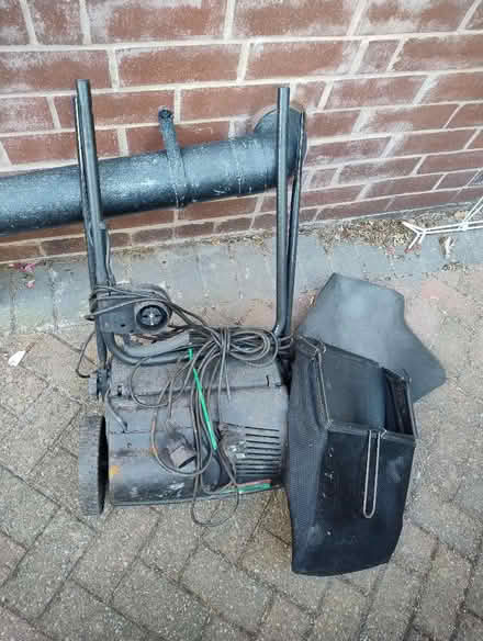 Photo of free Electric Lawn Rake (Great Moor SK3) #1
