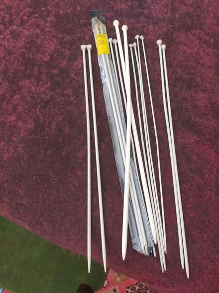 Photo of free Knitting needles (Southdown AL5) #1