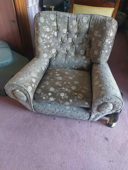Photo of free 3 Piece Suite - Excellent Condition (Knocklyon) #2
