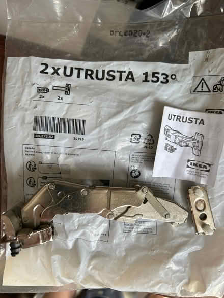 Photo of free One ikea 153degrees soft closure hinge for cabinets (Caldecott OX14) #1