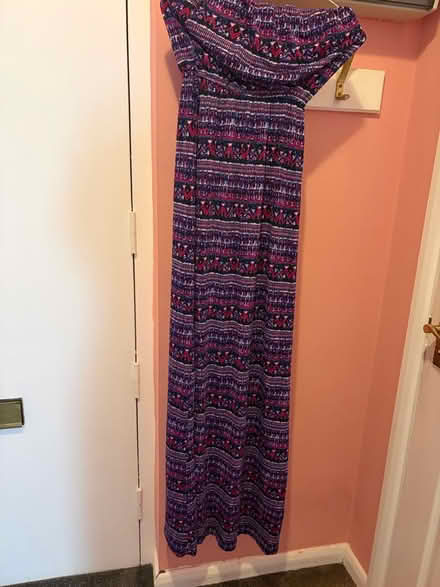 Photo of free Ladies dress (E3) #1