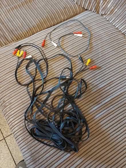 Photo of free Electric cables (Radcliffe M26) #1