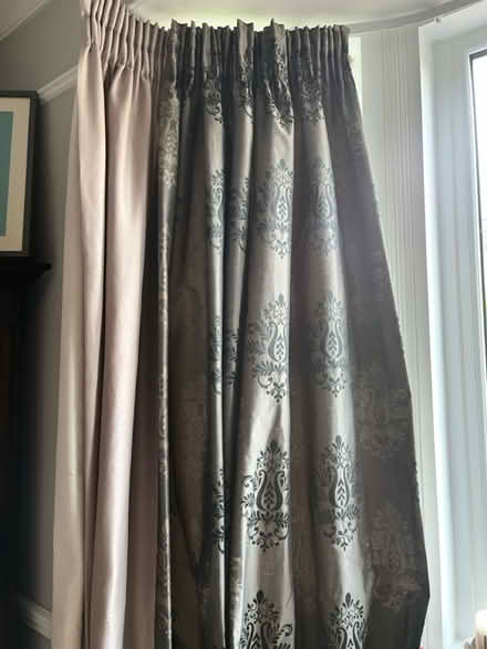 Photo of free Lovely curtains (black out lining) (Ashley drive EH11 1rn) #4