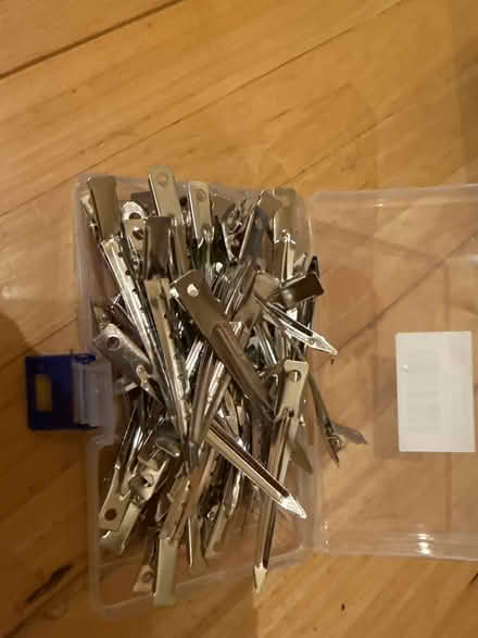 Photo of free Duck Bill Hair sectioning clips (Bowness on Windermere LA23) #1