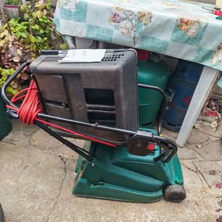 Photo of free Qualcast electric lawn mower (Dudden Hill NW10) #1