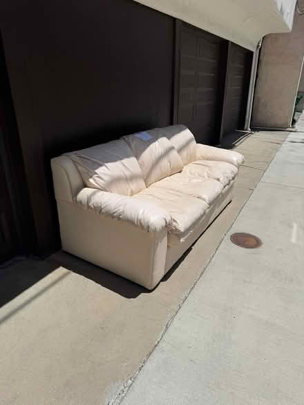 Photo of free 8 foot couch- great condition (North Park, San Diego) #3