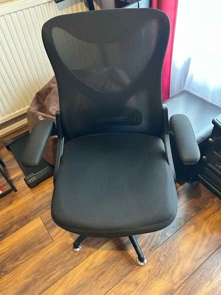 Photo of free Office type chair (Disraeli HP13) #1