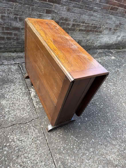 Photo of free Table vintage (Kirkham PR4) #1