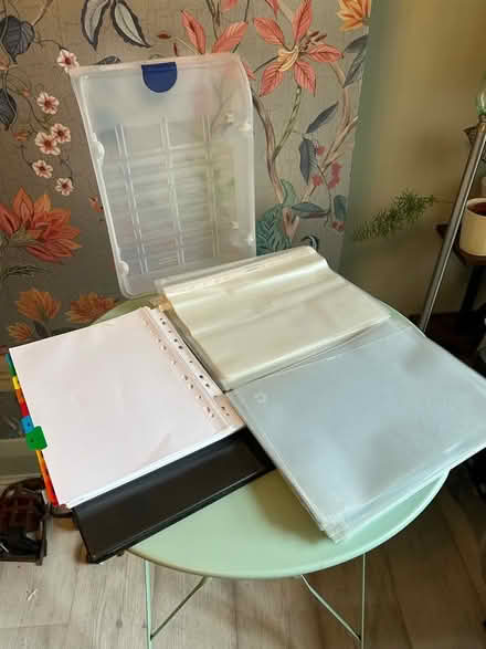 Photo of free Lots of plastic filing wallets (Norbiton KT2) #1