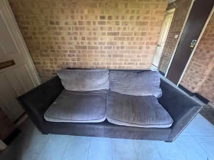 Photo of free Sofá (Dunstable LU6) #1