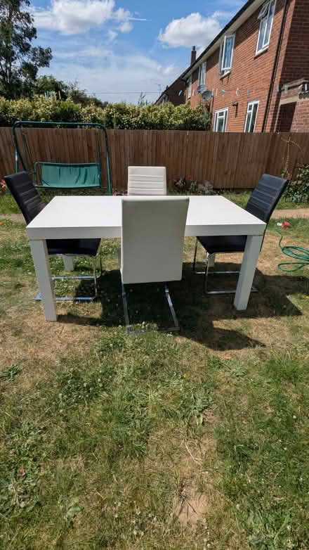 Photo of free Table and 4 chairs (NR21) #4