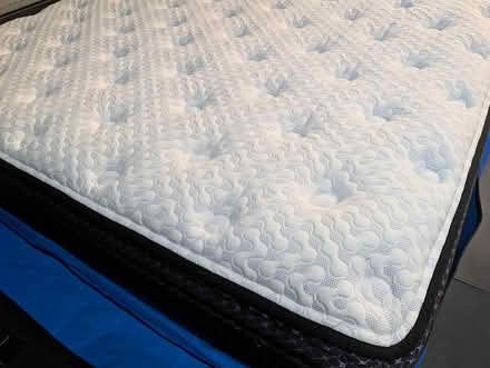 Photo of free Queen mattress - excellent cond (Lacey) #2