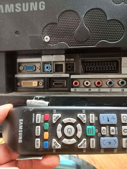 Photo of free Samsung 19" TV and monitor with remote and instructions (Upper Wolvercote OX2) #2