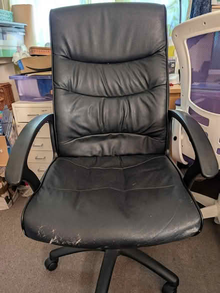 Photo of free Office chair (Southborough) #1