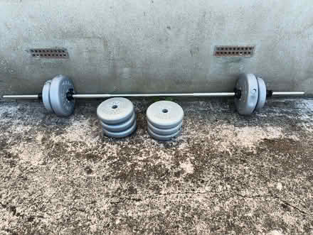 Photo of free York barbell and weights (Filton BS34) #1