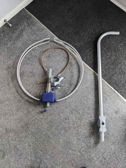 Photo of free FM aerial and mount (Fareham PO16) #1