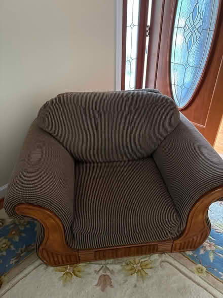 Photo of free Couches in great condition (Courthouse, Arlington) #2