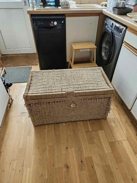 Photo of free Large storage hamper (Kidlington OX5) #1