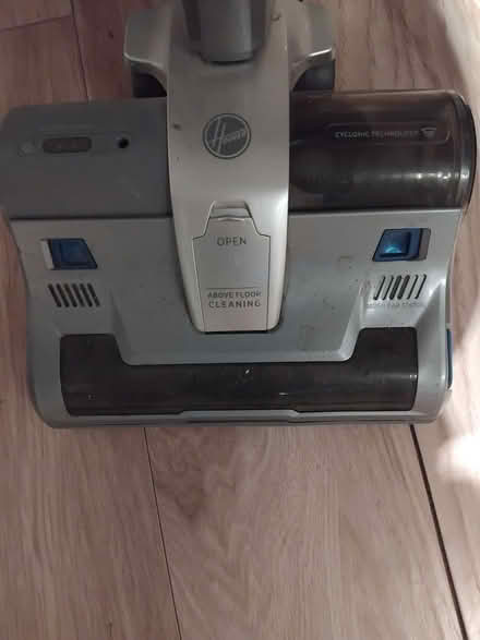 Photo of free Small cordless hoover. (Bracknell RG42) #1