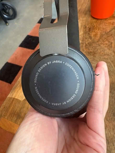 Photo of free jaba headphones ripped (Ballard) #4