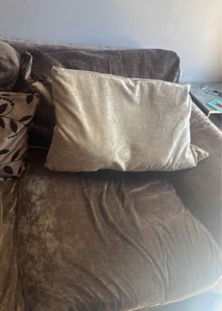 Photo of free Corner brown sofa (Cb75yy) #4