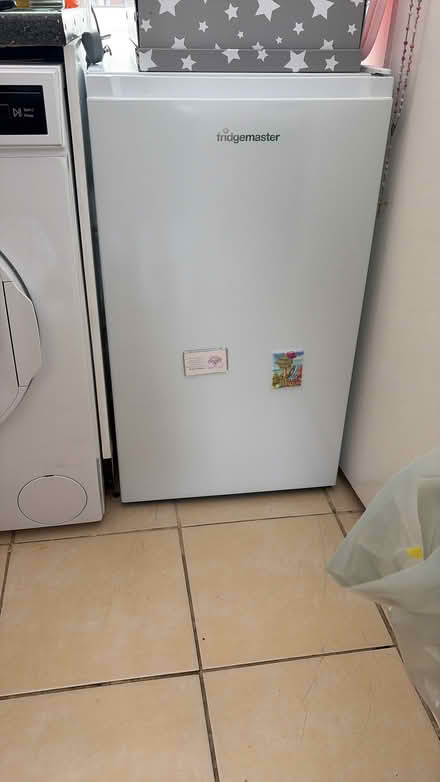 Photo of free Small fridge with ice box (Ealing W5) #1