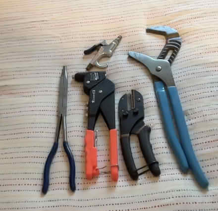 Photo of free Various tools (Western Dearborn) #1