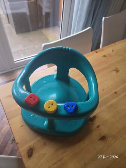 Photo of free Baby bath seat (LE19 Enderby) #1