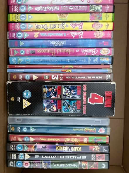 Photo of free Children’s DVD (SM4, Morden) #4