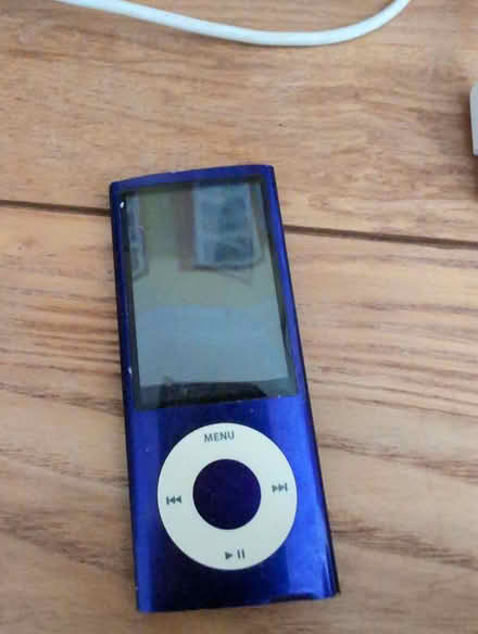 Photo of free IPod Nano (Darby Green GU17) #1