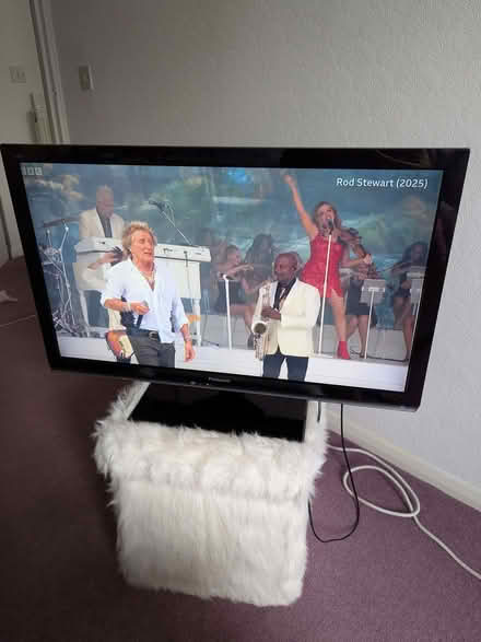 Photo of free Television (Tye Green Village CM18) #1