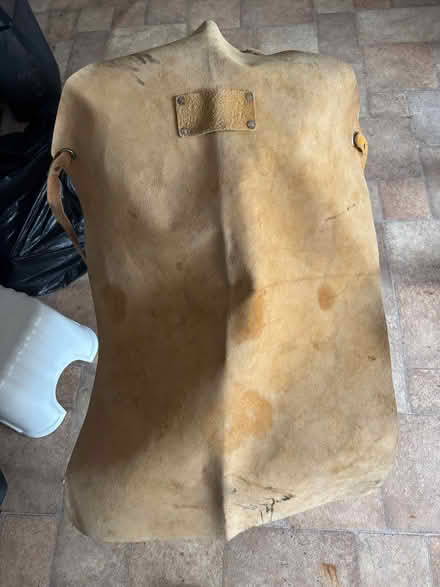 Photo of free Leather workman’s belt & apron (Oswestry SY11) #2