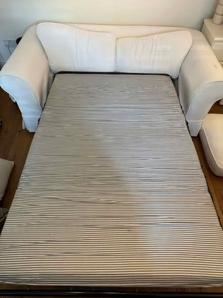 Photo of free White sofa bed (East Dulwich) #3