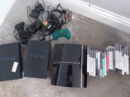 Photo of free Sony PS2 & PS3 (RG40 Finchampstead) #1