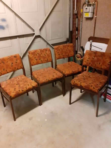Photo of free Dining table chairs (Panmurefield DD5) #3
