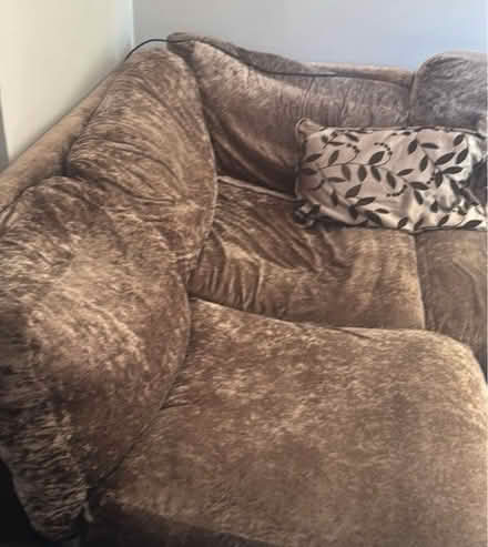 Photo of free Corner brown sofa (Cb75yy) #2