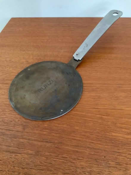 Photo of free Coffee pot hot plate/diffuser (Old Malden KT4) #1