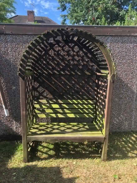 Photo of free Garden arbour seat (Kidderminster DY10) #1