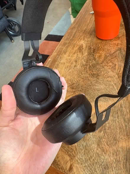 Photo of free jaba headphones ripped (Ballard) #2