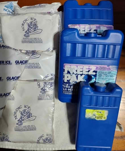 Photo of free Reusable Ice Packs (Saugus) #2