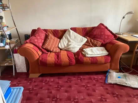 Photo of free Comfy settee (Bodicote OX15) #1