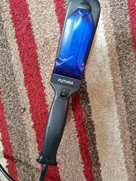 Photo of free Hair straighteners (CV3 1eh) #1