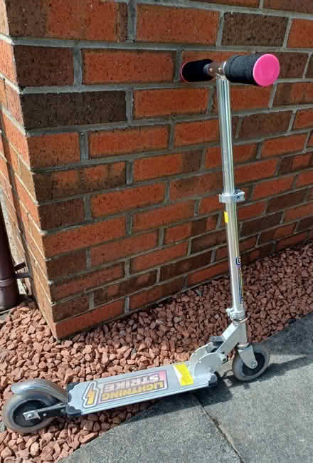 Photo of free Lightning Strike child's scooter (East Kilbride G74) #1