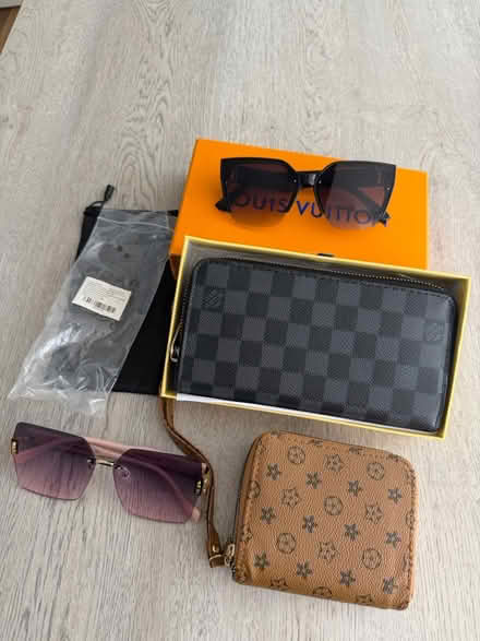 Photo of free Random dupes (Mansfield NG19 6LJ) #1